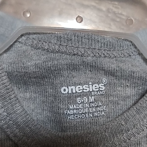 Brand new bundle of two cute outfits - Picture 4 of 4